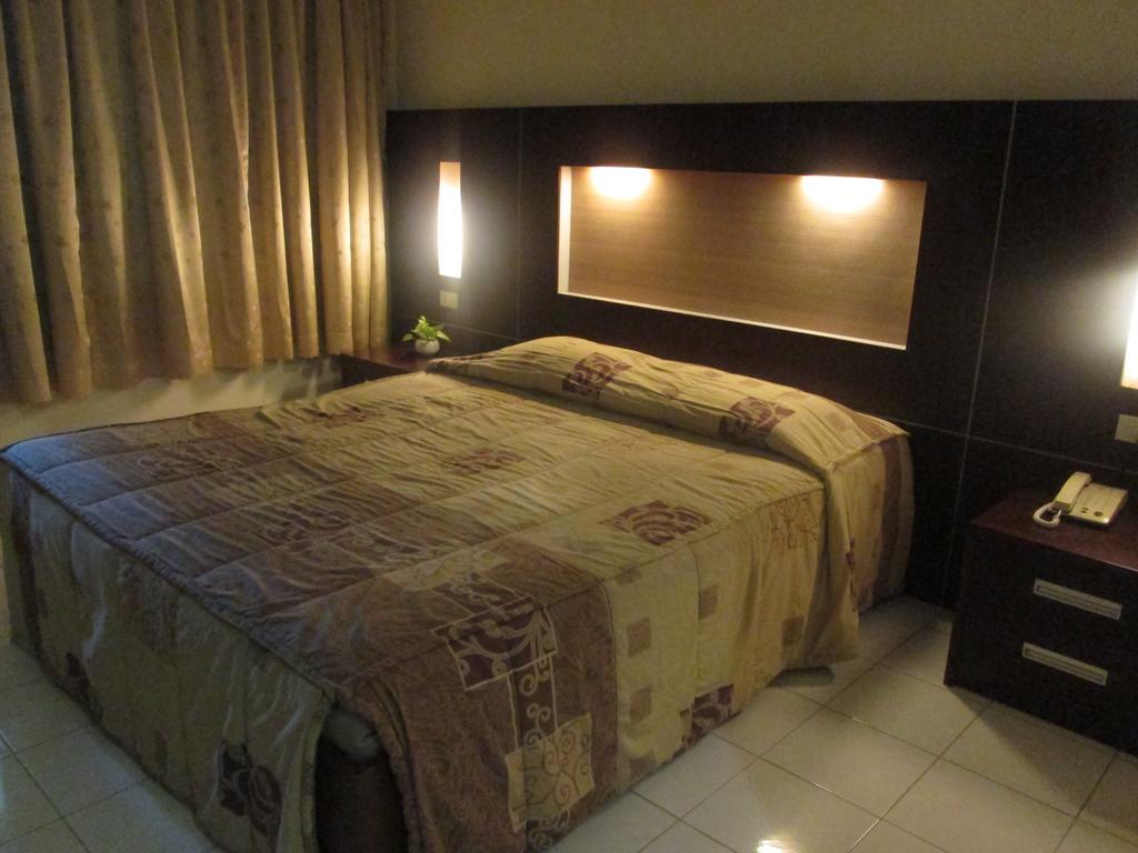 Hotel Wisanti Джокьякарта Экстерьер фото
