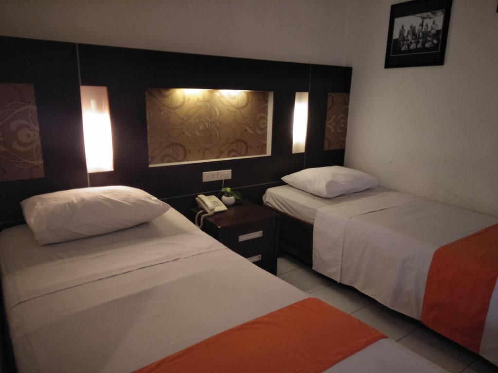 Hotel Wisanti Джокьякарта Экстерьер фото